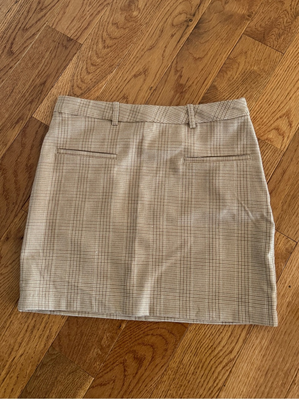 H&M Beige Plaid Mini Skirt